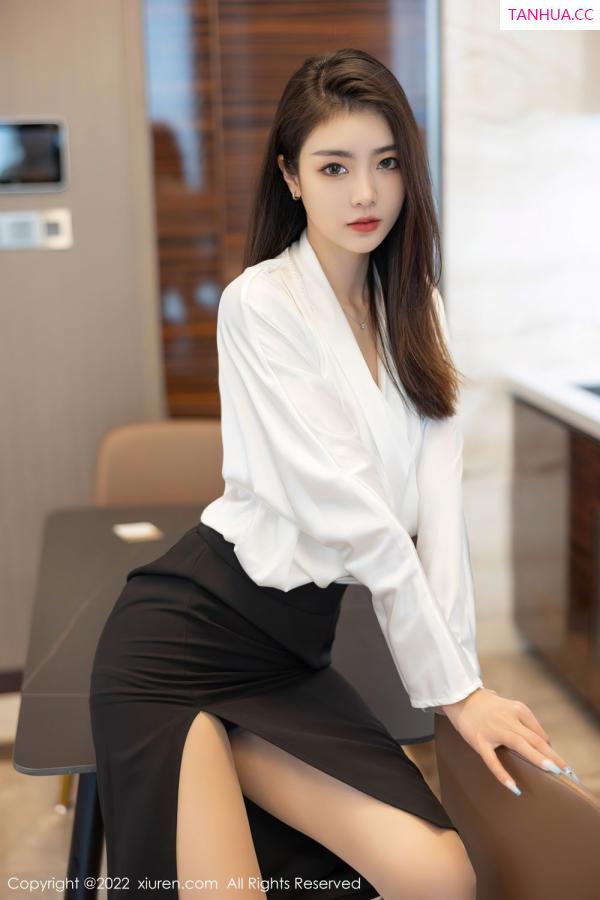 可乐Vicky  [XiuRen]高清写真图 2022.04.14 No.4869 可樂Vicky第19张图片
